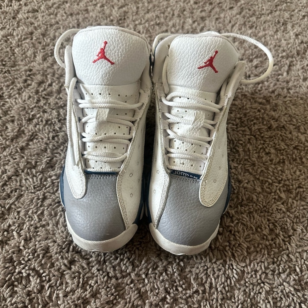 Used Jordan Kids Sneakers - White and Gray